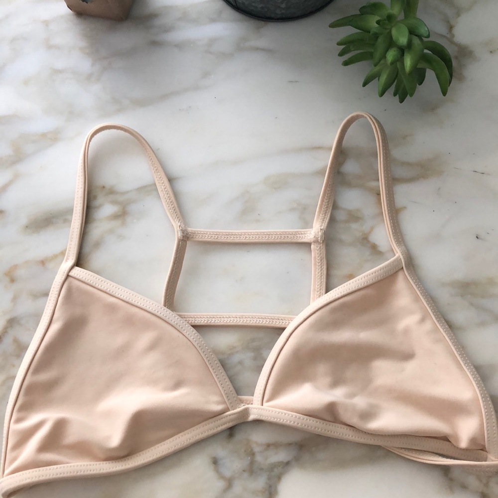 Nude bikini top